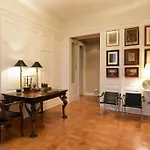 Seven Historical Lejlighedshotel 4*