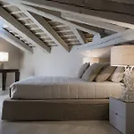 Lejlighedshotel Seven Historical 4*