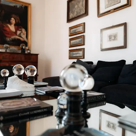 מלון דירות Seven Historical