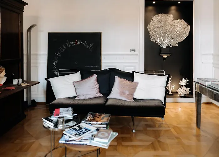 Seven Historical Trieste