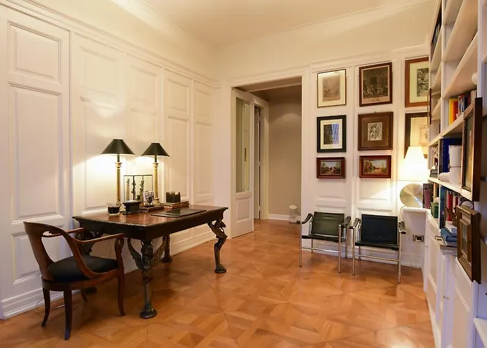 Seven Historical Апарт-готель 4*