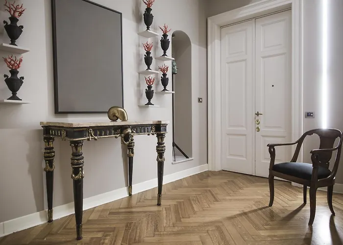 Aparthotel Seven Historical 4*